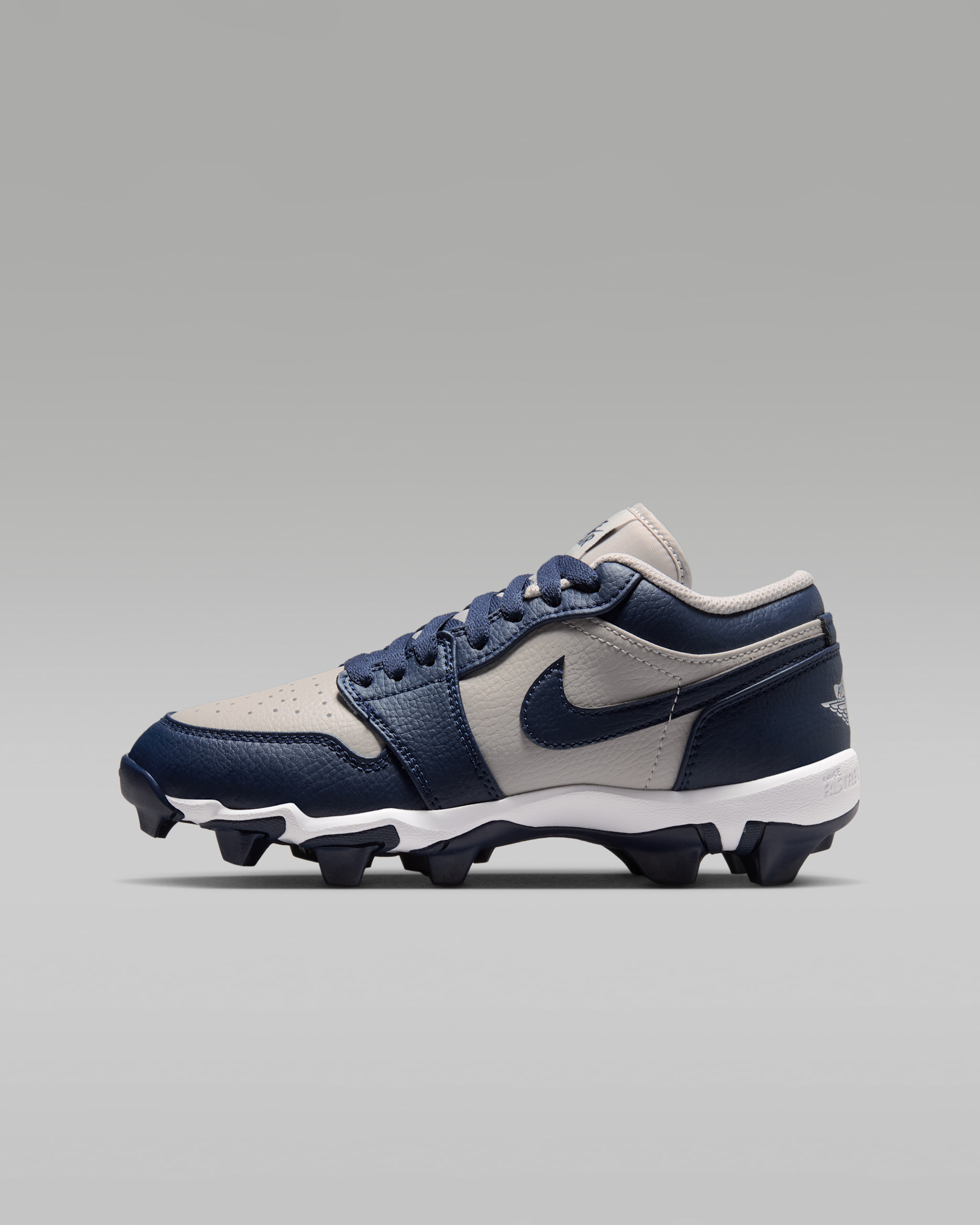 Jordan 1 Low Little/Big Kids' Cleats. Nike.com
